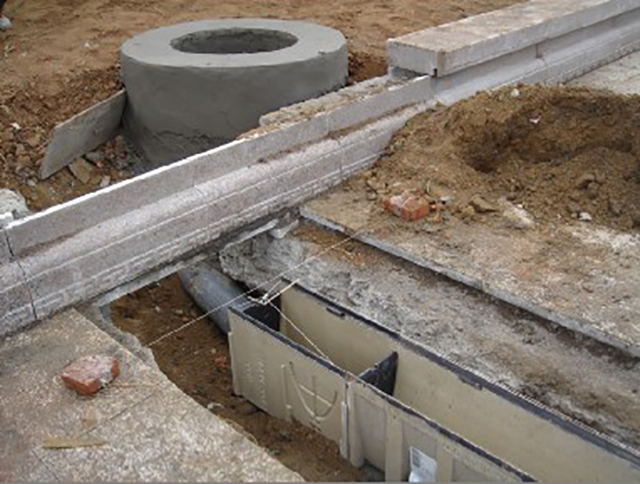 全面解析线性排水沟的安装注意事项